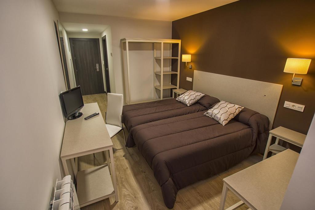 Hostal Elvira Aranda de Duero Quarto foto